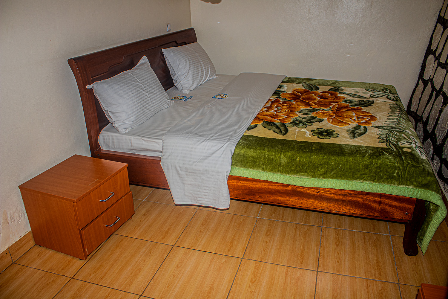 Room Image 2