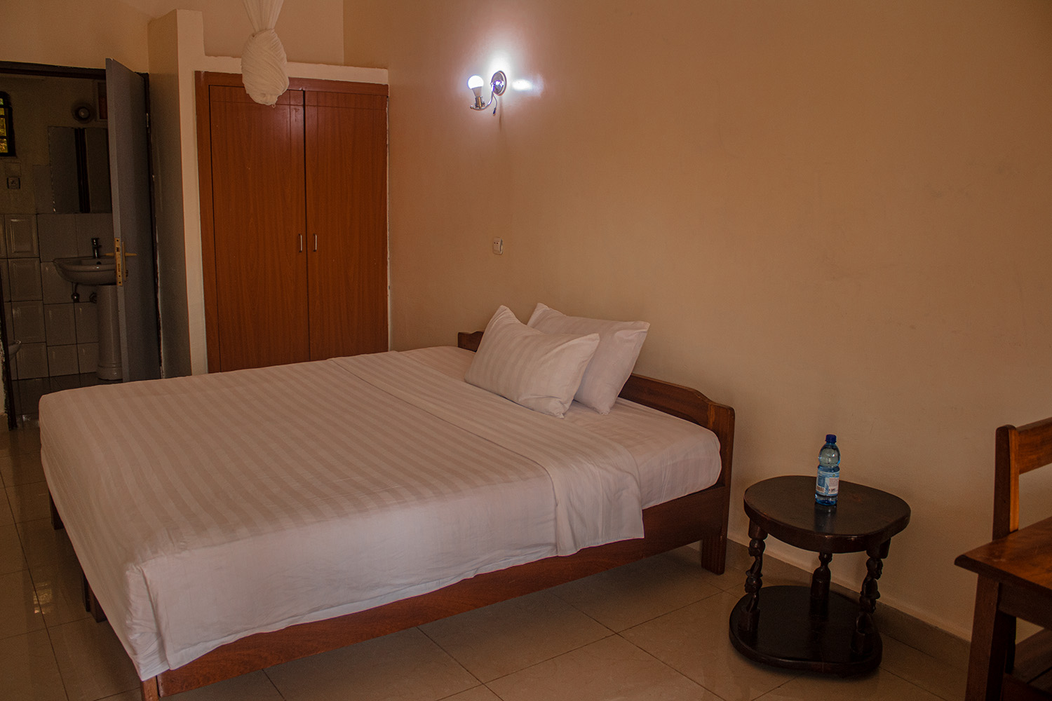 Room Image 3